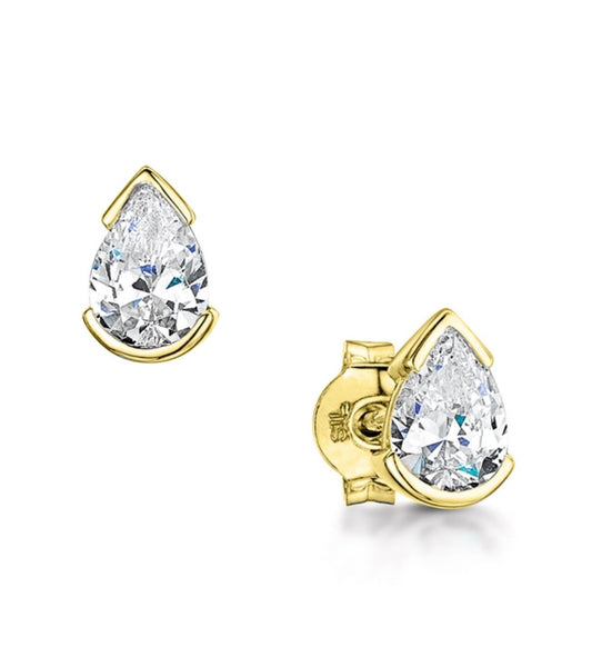 9kt Gold Lab Grown Diamond Pear Cut Stud Earrings